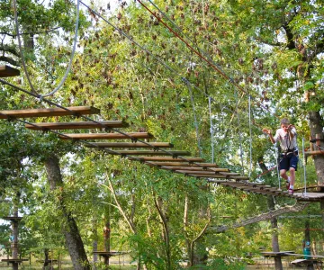 Abenteuerpark und Hochseilgarten für Spaß auf der Ile d'Oléron und im Marennes-Becken