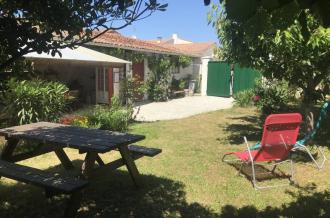 Meublé - La Petite Maison - Frédéric Mayer