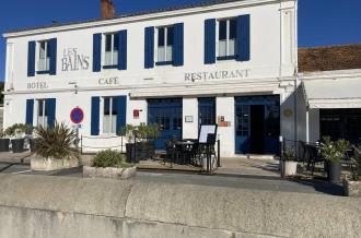 Hôtel Restaurant les Bains
