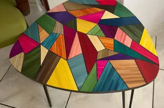 Table en marqueterie de paille