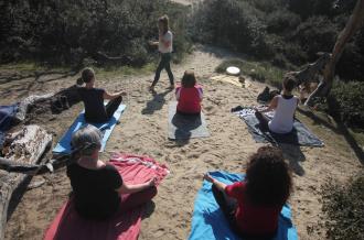 Yoga à la plage