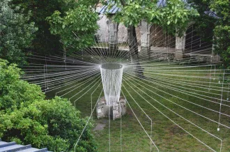 Installation artistique de Marie-Hélène Richard_Le Grand-Village-Plage