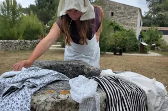 Atelier 4-6 ans : La grande lessive_Le Grand-Village-Plage