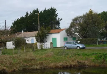 Meublé de Eric Le Baron (La Boirie) 16