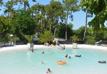 Camping Les Pins d'Oléron_Le Grand-Village-Plage