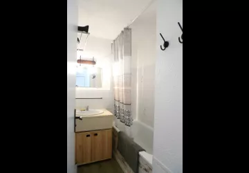 Meublé  de Eric Le Baron  (Boyardville) Salle de bain