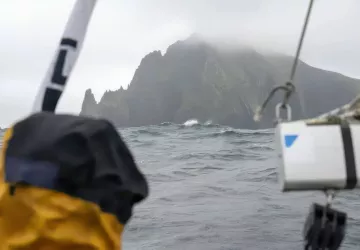 Projection : SLOW – Lost in the Swell – Soirée conviviale au Shapers Club House Projection : SLOW – Lost in the Swell – Soirée conviviale au Shapers Club House